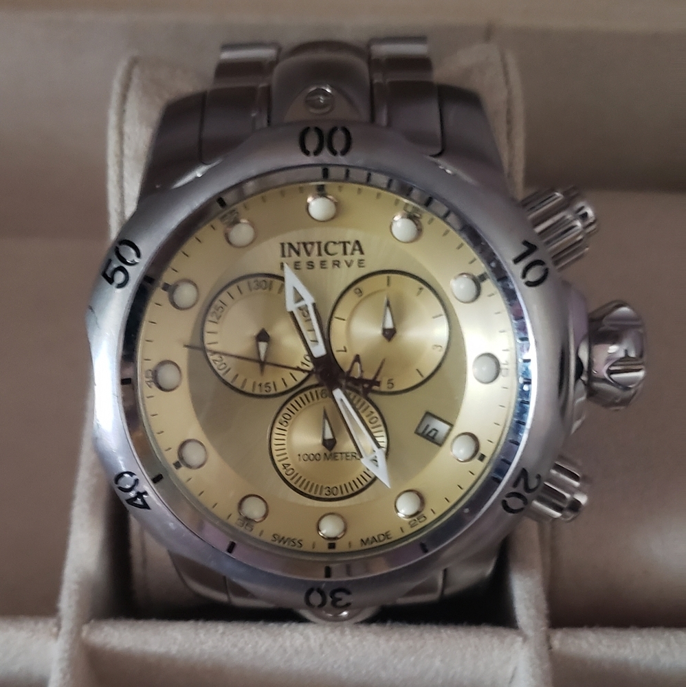 Invicta Venom Reserve 11785